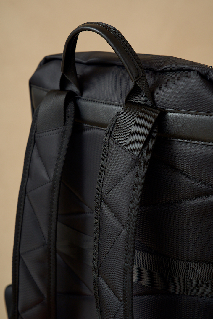 1000106 - Mochila New York 10