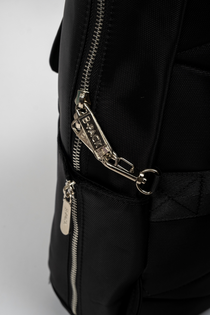 1000106 - Mochila New York 18